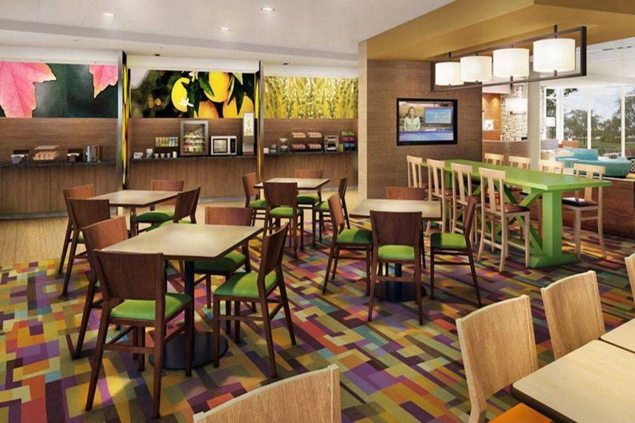 Fairfield Inn & Suites By Marriott Lancaster East At The Outlets Smoketown  Экстерьер фото